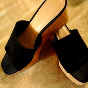 Black platform sandals